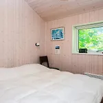 Дом отдыха 7 Person In *
